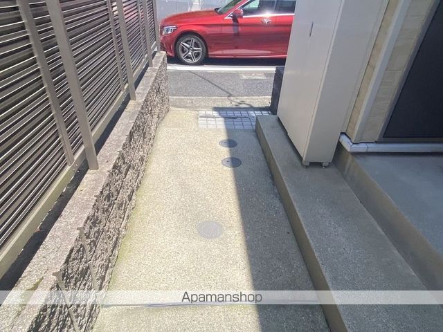 レオパレス一本松の玄関写真