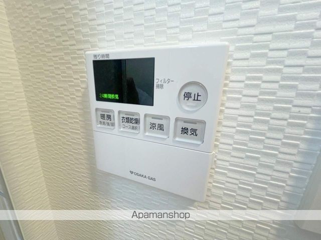 エスレジデンス堺筋本町ウーノの内装写真