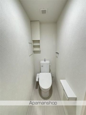 フォレスト コナ名駅の内装写真