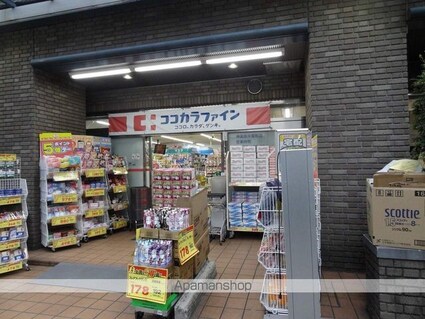 東京都新宿区山吹町[1K/20.72m2]の周辺2