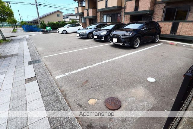 アヴェニールのその他写真