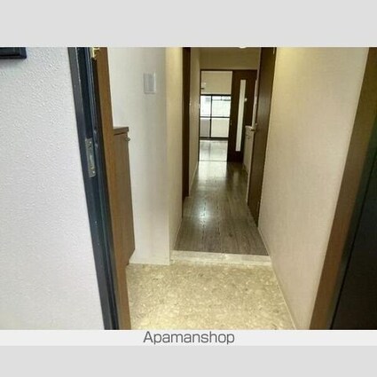 パラシオン車道西館[1K/31m2]の玄関