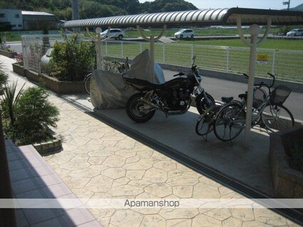 コートジュネス　Ⅲ[2DK/43.86m2]の共用部1