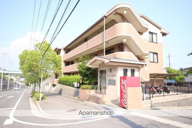 コンフォール春日野通りの外観写真
