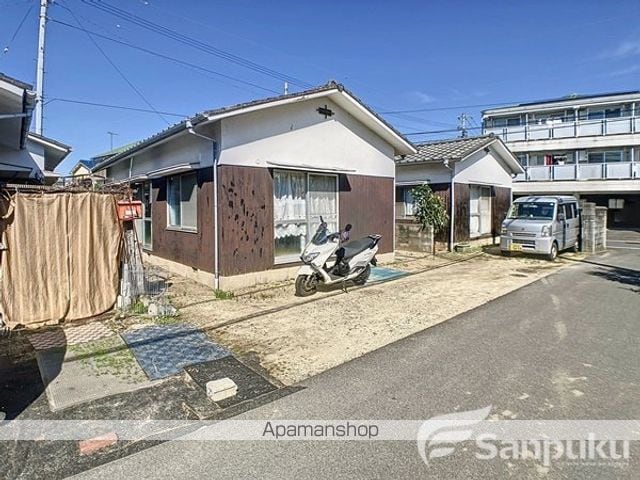 松山市 1階建 築54年の外観写真