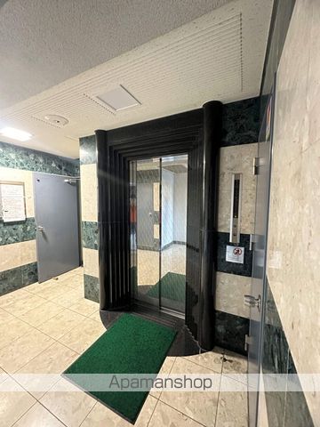 ロマネスク六本松第3の外観写真