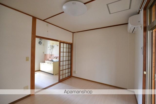 グリーンリーブスの内装写真