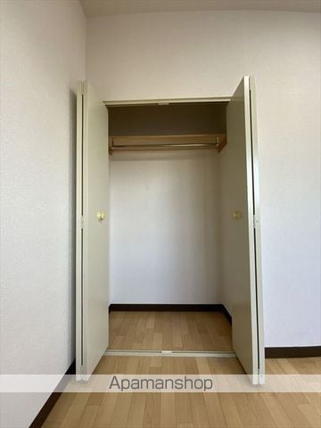 メゾン陸奥の内装写真