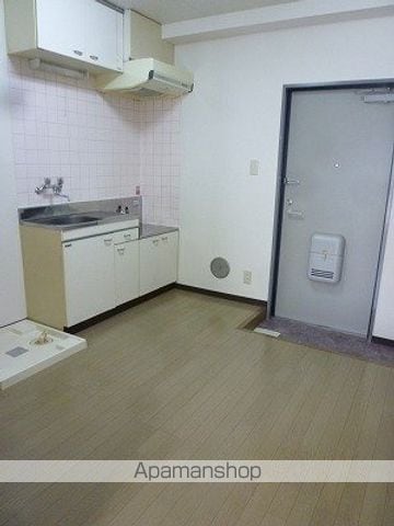 エクセルハナブサの内装写真