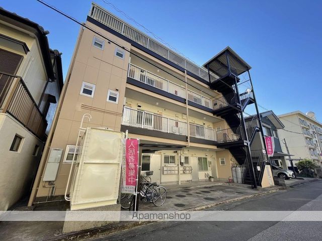 田内マンションの外観写真