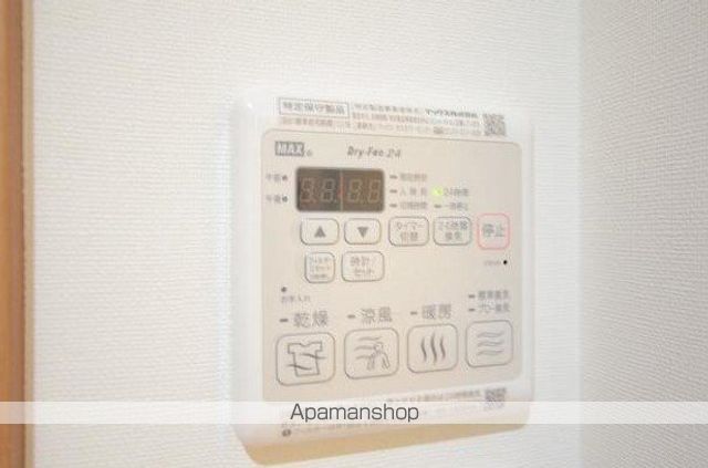 エフ・パークレジデンス横浜反町3261の内装写真