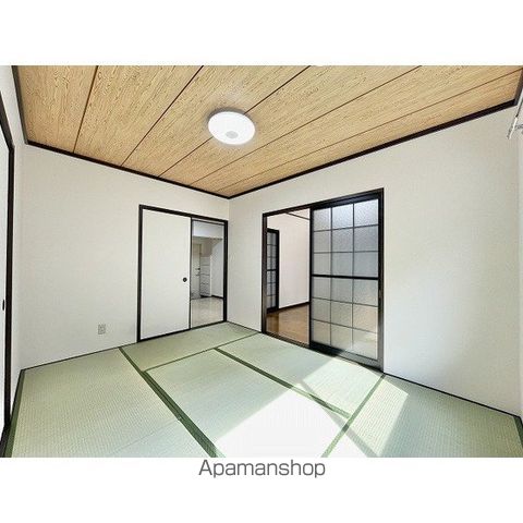 フレグランス南中山Hの内装写真