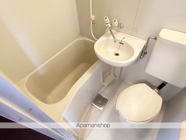 サンシティ嶺田 Aの内装写真