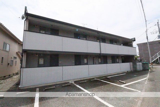 レオパレストゥインクル砂川の外観写真