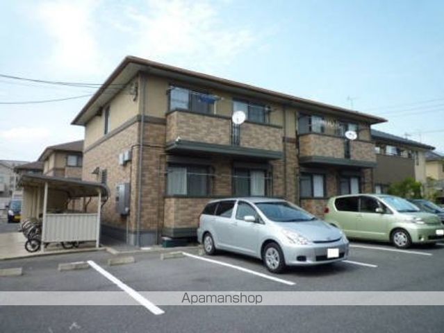 クラウディア C棟の外観写真