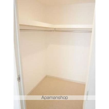 リバーポイントタワー[1LDK/58.46m2]の収納