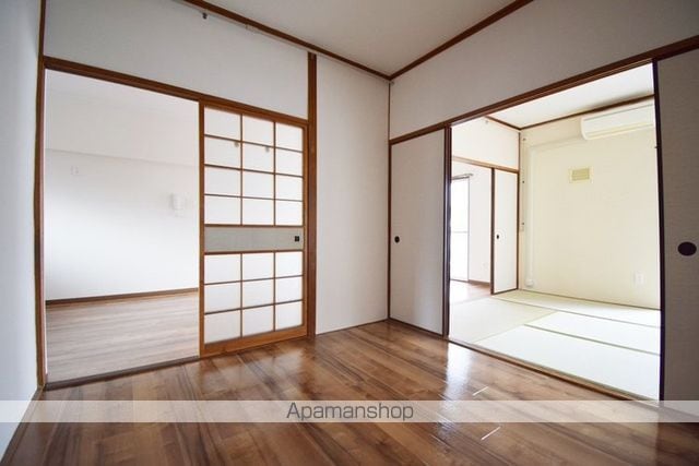 海田マンションの内装写真