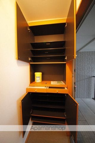 ファミーリェの内装写真
