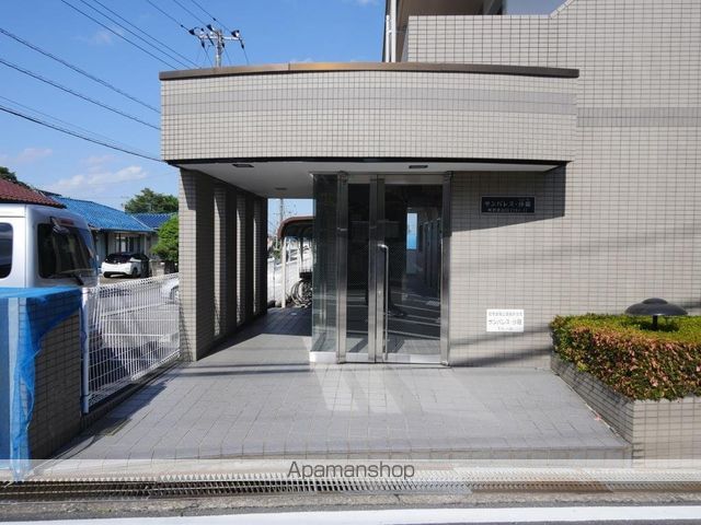サンパレス沙羅の玄関写真