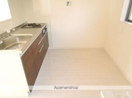 ファミーユ北町[1LDK/56.48m2]のキッチン1