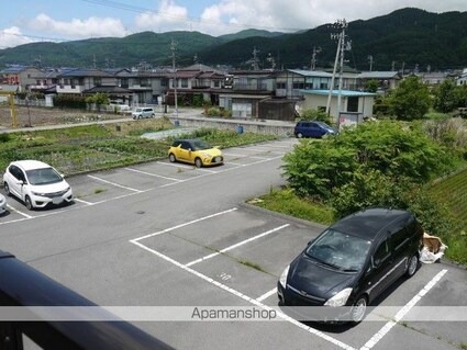 ＦＬＡＴＳ　ＭＡＲＵＩＣＨＩ[1K/25.54m2]の駐車場