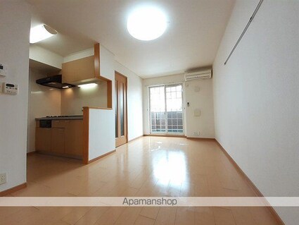 エレガンシア[1LDK/37.13m2]のリビング・居間