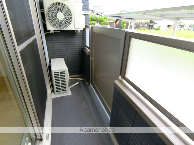 ミレ グランデ 京田辺の内装写真