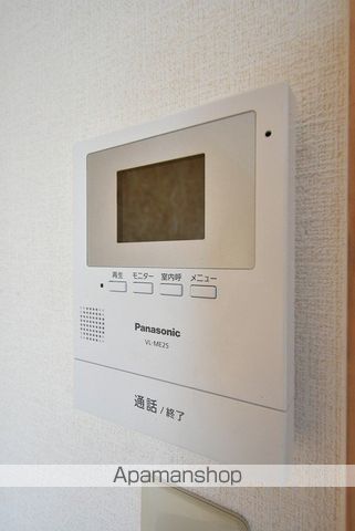 BEE−LINE N Bの内装写真