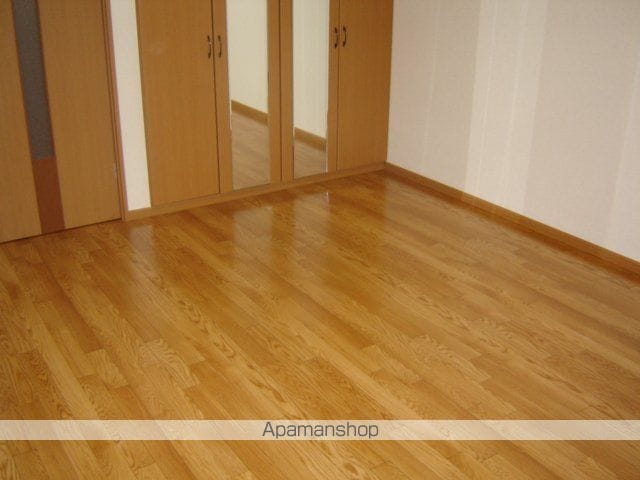 パルティーダ光吉の内装写真