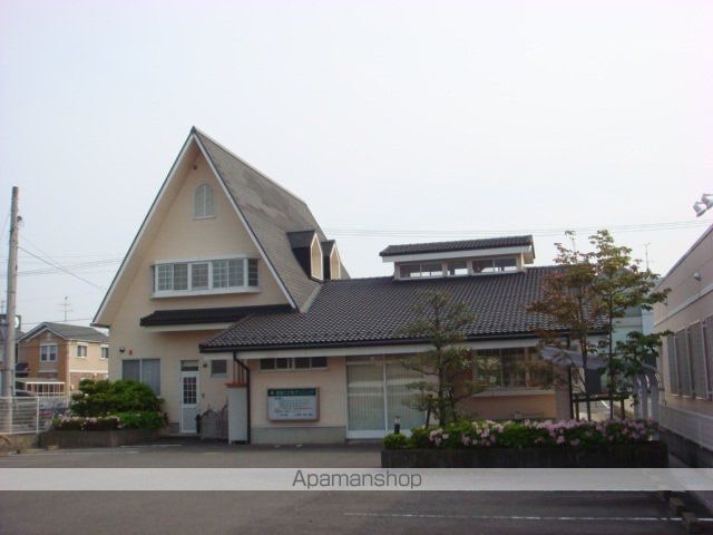 ヴィータローザ[2LDK/53.75m2]の周辺4