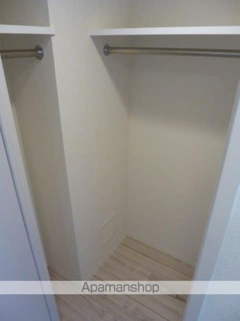 東京都港区新橋５丁目[1R/25.52m2]の収納