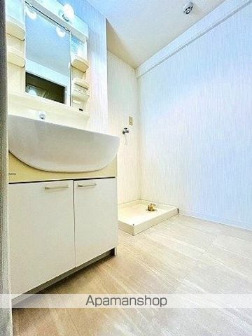 イスタナの内装写真