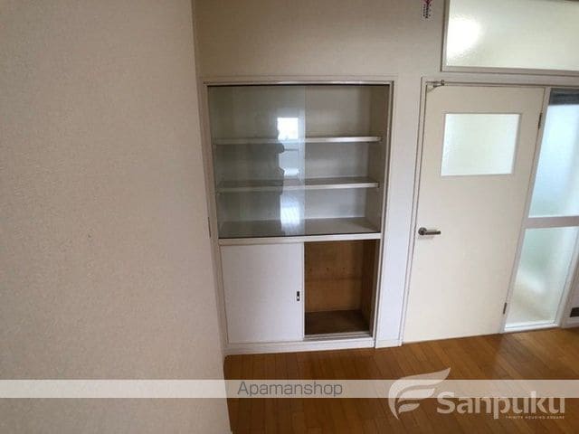 緑風館山西町の内装写真