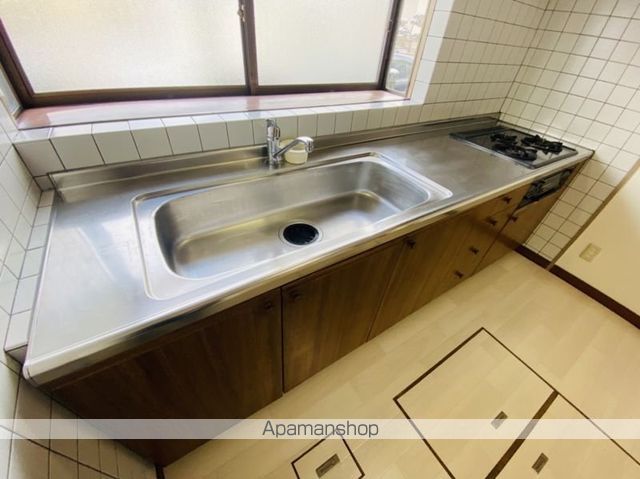 七飯町大川2丁目14番貸家の内装写真