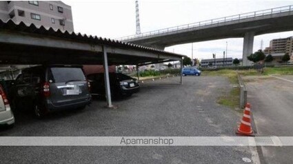 ソニックビル[3DK/54m2]の駐車場