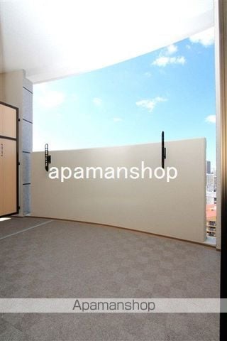 ラグゼNAMBAウエストの内装写真