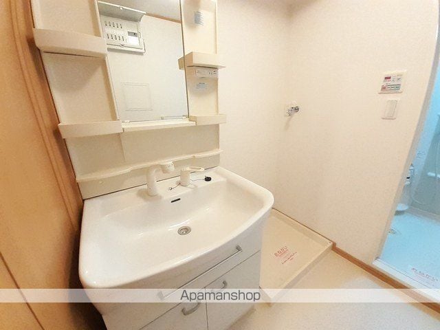メゾンプラースIIの内装写真