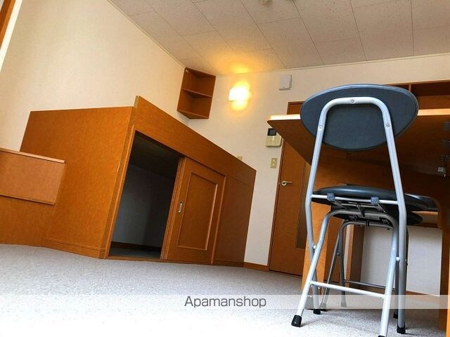 レオパレスリバーサイド上砂[1K/26.08m2]の内装1