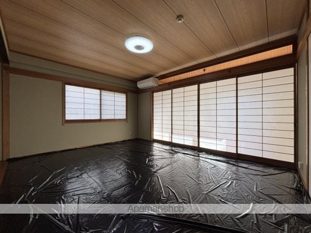 堀ビルの内装写真