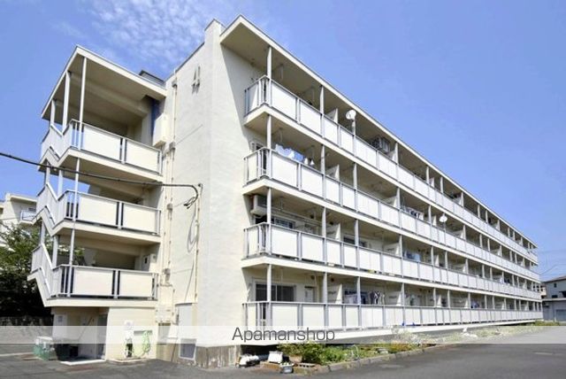 ビレッジハウス公郷1号棟の外観写真