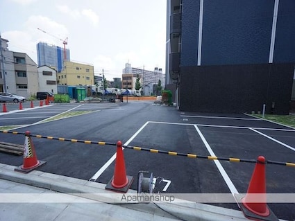 アドバンス名古屋シュテルン[1K/21.83m2]の駐車場1