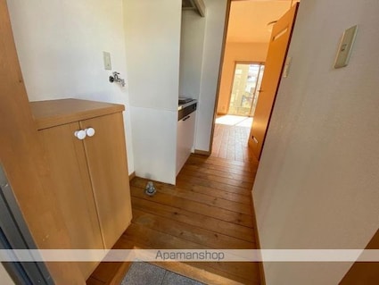 ウッディハウス林[1K/20.15m2]の玄関