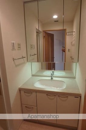 ドゥーエ清澄白河[1LDK/58.76m2]の洗面所