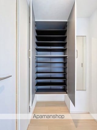 スカイコートリュクス品川大崎[1LDK/30.7m2]の内装3