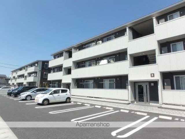 ロイヤルガーデンコート新和 Aの外観写真