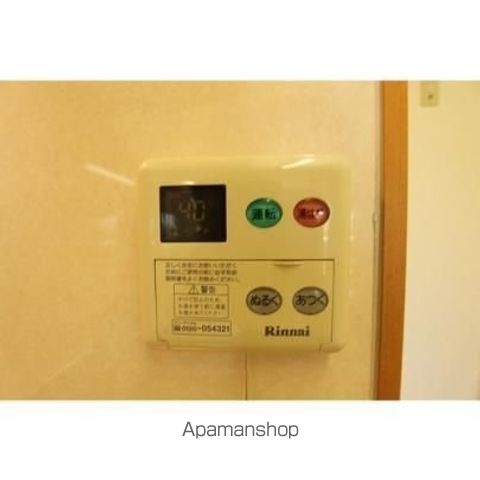 センチュリーコート6番館の内装写真