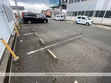 ハイツＴ＆ＡⅡ[1K/27.3m2]の駐車場