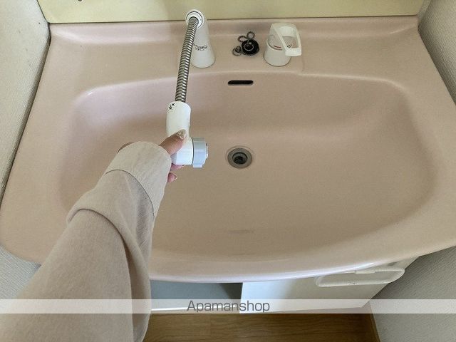 サンフラワー高井2号棟の内装写真