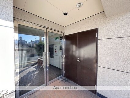 沖増大手町ビル[1R/22.7m2]のエントランス3