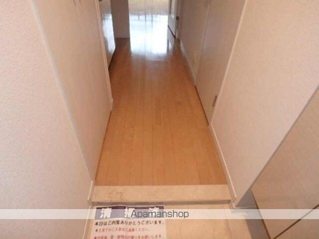 プレール・ドゥーク中野坂上[1K/22.42m2]の玄関